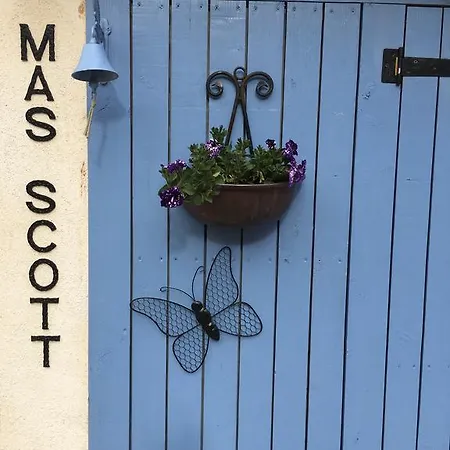 Apartment Mas Scott Serralongue